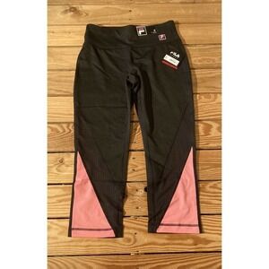NWT Fila Crop Mid Rise Athletic Leggings Size Small Women’s Black MSRP $40